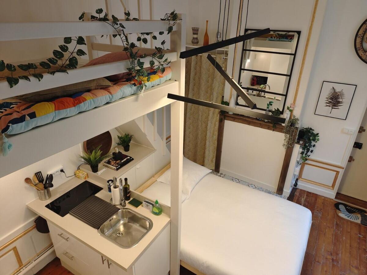 Studio Lumineux Et Fleuri Idealement Situe Apartment ก็อง ภายนอก รูปภาพ