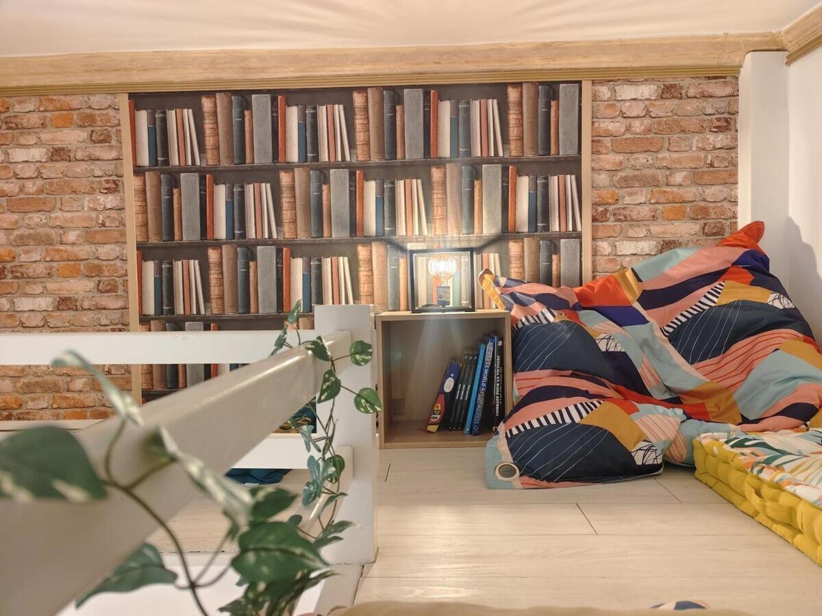 Studio Lumineux Et Fleuri Idealement Situe Apartment ก็อง ภายนอก รูปภาพ