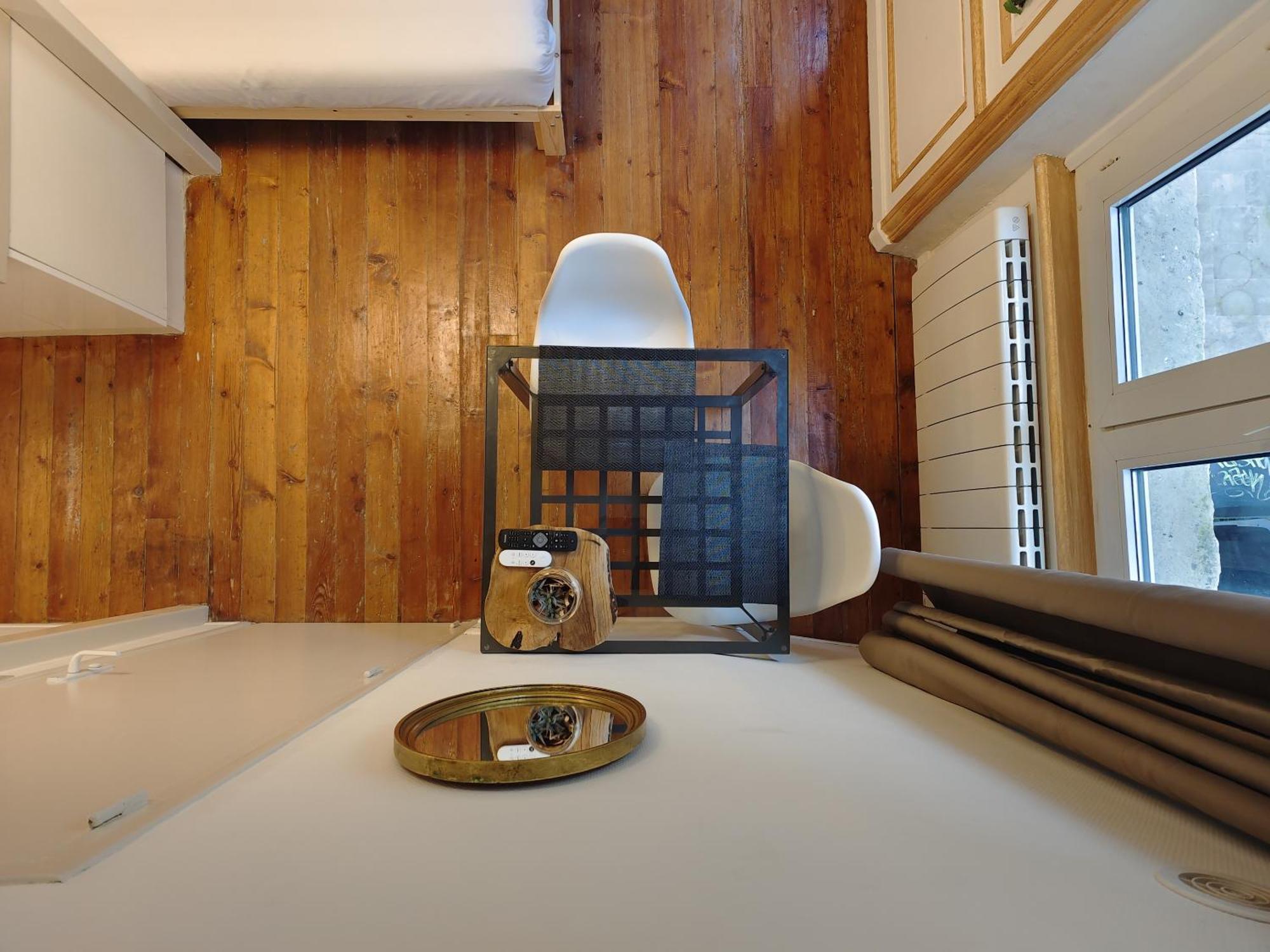 Studio Lumineux Et Fleuri Idealement Situe Apartment ก็อง ภายนอก รูปภาพ